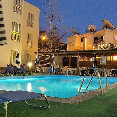 Aparthotel Daphne (adults Only) 3*
