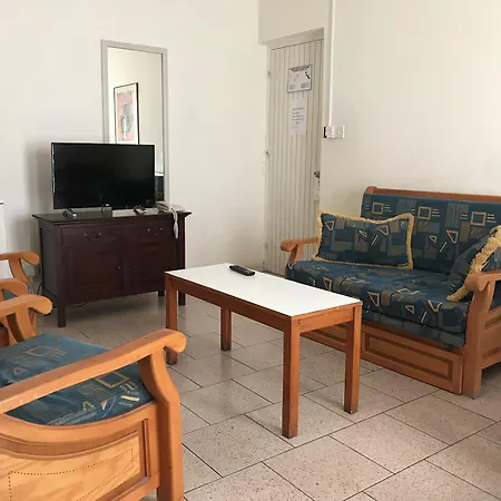 Daphne (adults Only) Aparthotel 3*