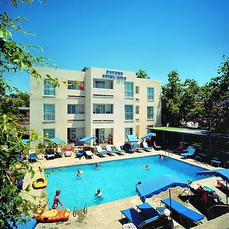 Daphne (adults Only) Aparthotel 3*