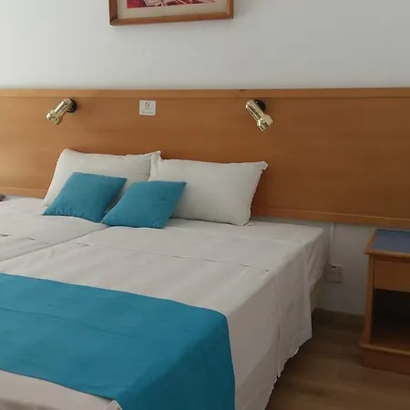 Aparthotel Daphne (adults Only)